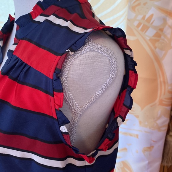 TOMMY HILFIGER SMALL SLEEVELESS TOP - Picture 5 of 7